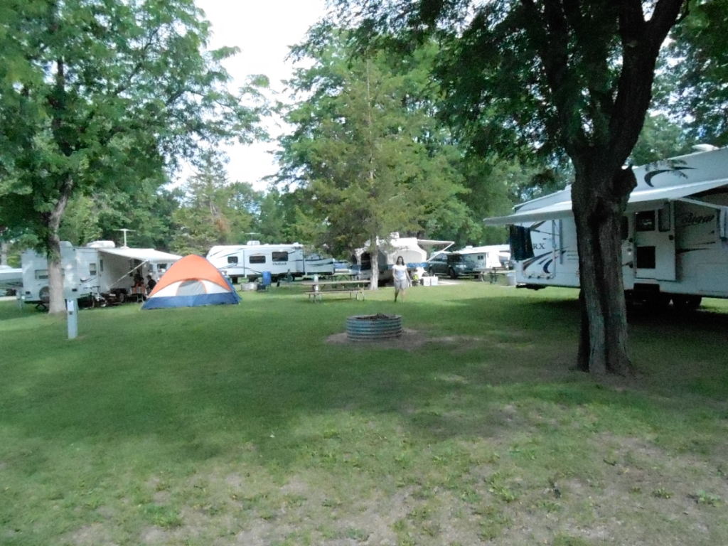 08-10-13 Bishop Lake Camping